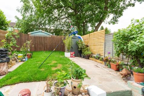 23 Linton Grove-03.jpg