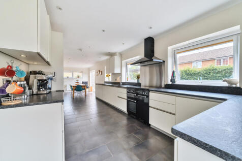 1313556-17-685c3d...