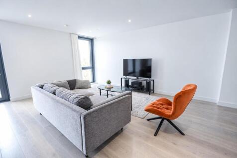 Carriage living room .jpg