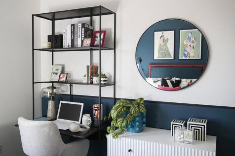 Bedroom Desk