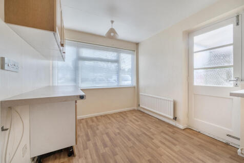 1347864-19-68bdeb...