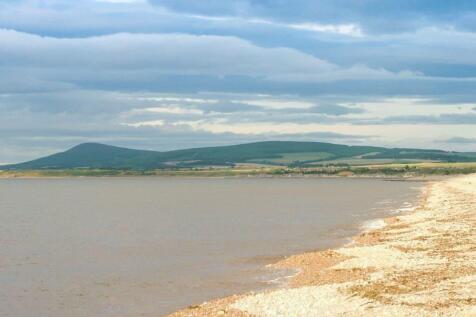 beach view to binn hill.jpg