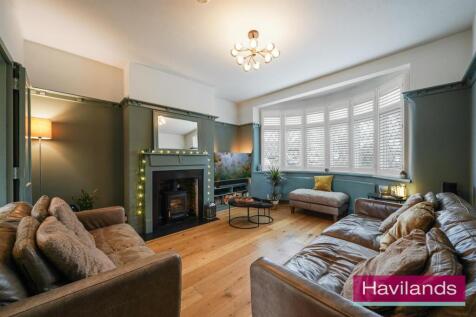 Oakwood Crescent-20.jpg