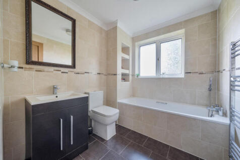 1349302-10-68b9c6...