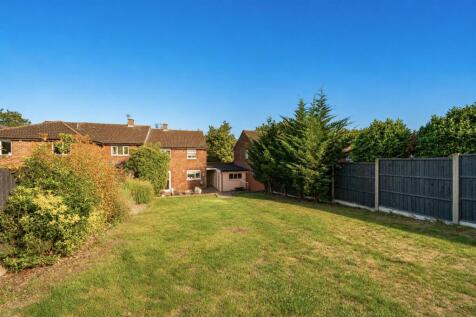 6-Coningsby-Bank-Externals-.jpg