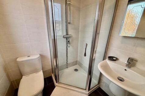 Shower Room En-Suite