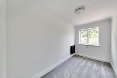 1317972-8-68626ea...