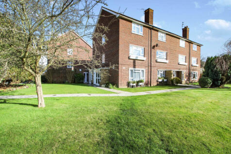 Two Double Bedroom Split Level Maisonette For Sal