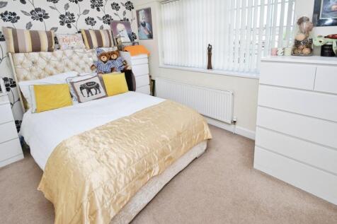 2fe5b7b0-Bedroom ...