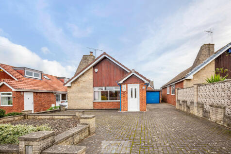 Front of house 1....