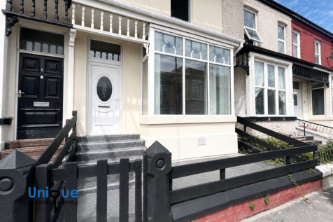 Experience contemporary living in this recently renovated mid-terrace three-bedroom family home on St. Pauls Road, Blackpool. Boasting a modern kitchen diner, two reception rooms, and a convenient dow