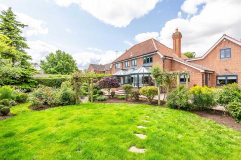 The Chimneys Park Street Worksop S80 1HH-8.jpg