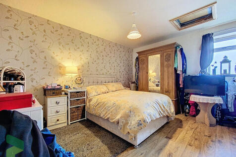 Granny Annex Bedr...