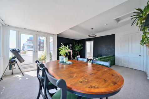 1320852-12-6870fc...