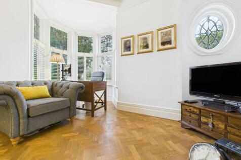 Lounge/Dining Room Nook