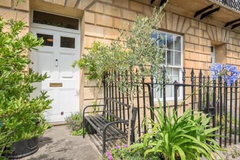 Private Entrance.jpg