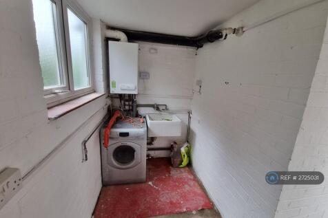 Utility Room Off Conservatory 
