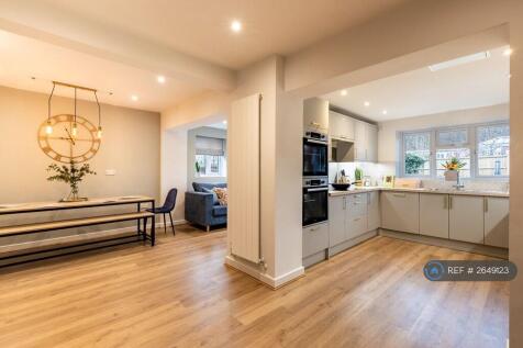 Open Plan Kitchen, Dining And Living Room