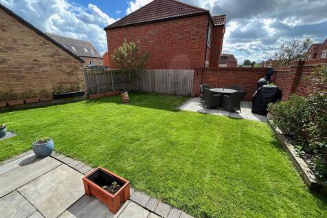 GARDEN1.jpg