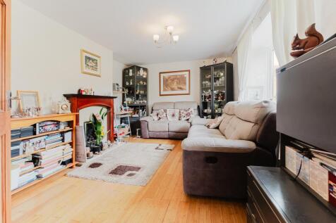 20 Sandlands Avenue, Brigstock (9 of 23).jpg