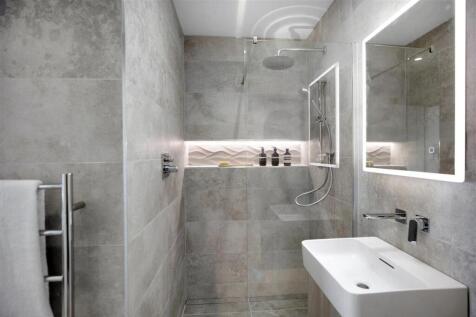 En Suite Shower Room