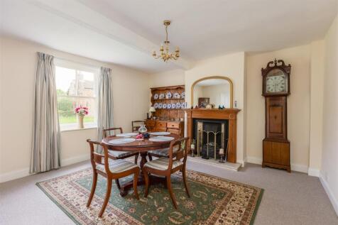 Rose Garth Dining Room.JPG