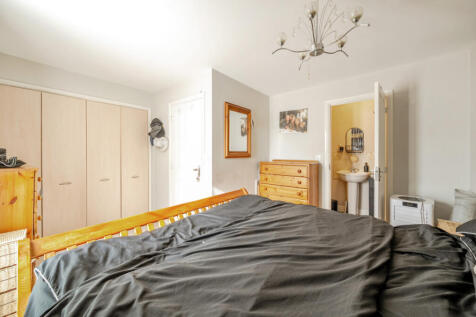 1310063-8-685dc00...