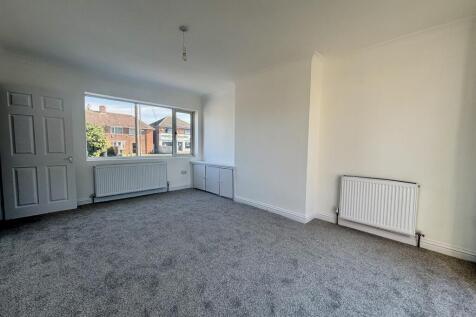 ** THREE BEDROOMS ** BRAND NEW REFURBISHED ** VIEWING ADVISED ** GROUND FLOOR BATHROOM