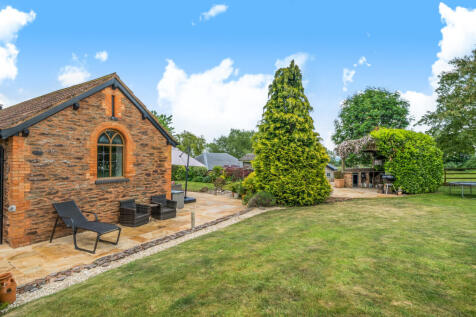 1288999-7-6826ecb...