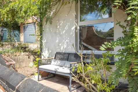 3 Harborough Road, Clipston