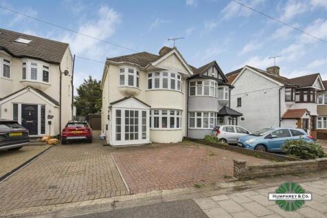 564 Upper Brentwood Road -028.JPG