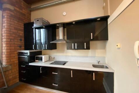 KITCHEN 1.jpg
