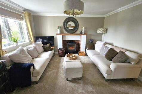 Living Area.jpg