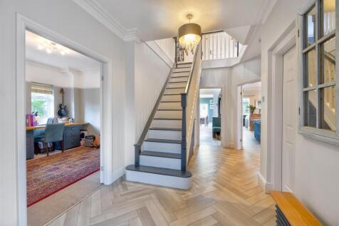 25 Church Street, Belton