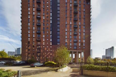 CAM01231G0-PR0080-STILL036