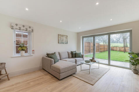*Show Home*
