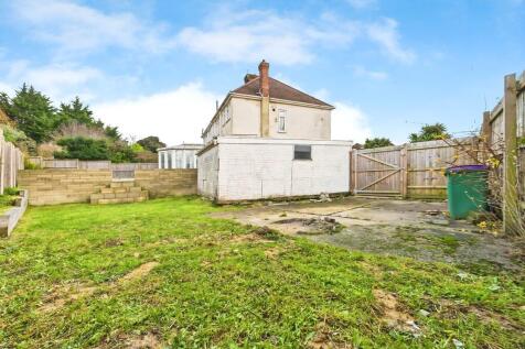 d64c04b6-CAM01085...