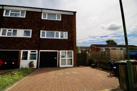 Front Garden/Driveway