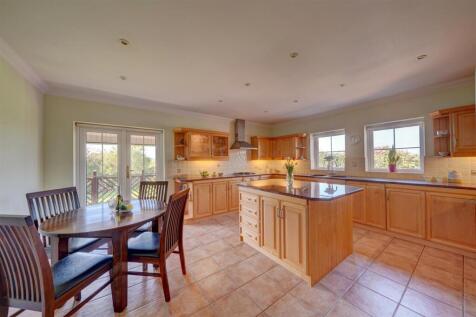 3a Sparrow Hall Lane