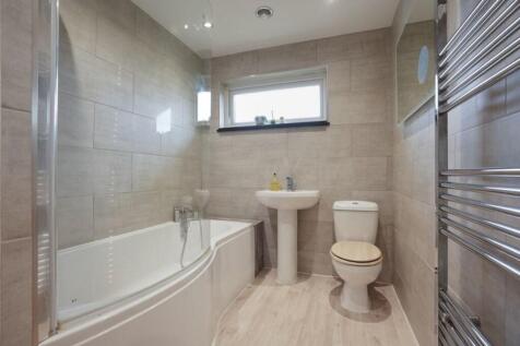 Family Bathroom L...