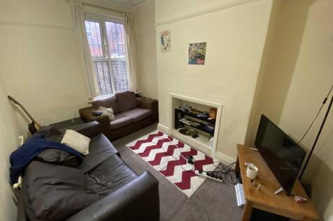 3 Bedroom Terraced in M14 6LX