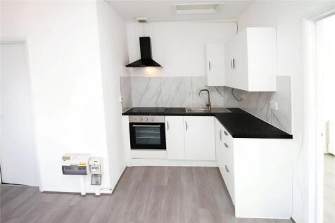 Loungel/Kitchen