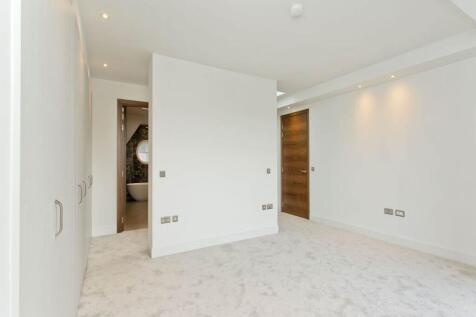 4 bed, 3 bath Penthouse in Edinburgh - Photo 10