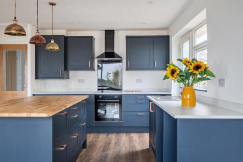 Kitch/Sitting/Dining