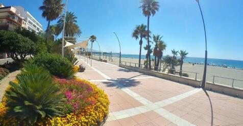 PROMENADE