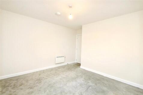 Bedroom 2 (2)