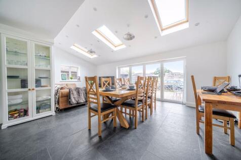 Kitchen/Diner/Family Room