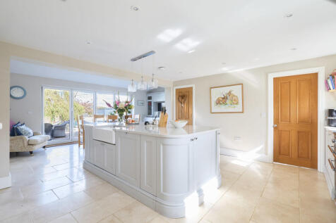 220 The Street 09...