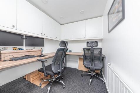 36 Fairfax Road (11).jpg