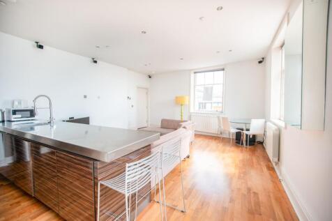 Kitchen / lounge